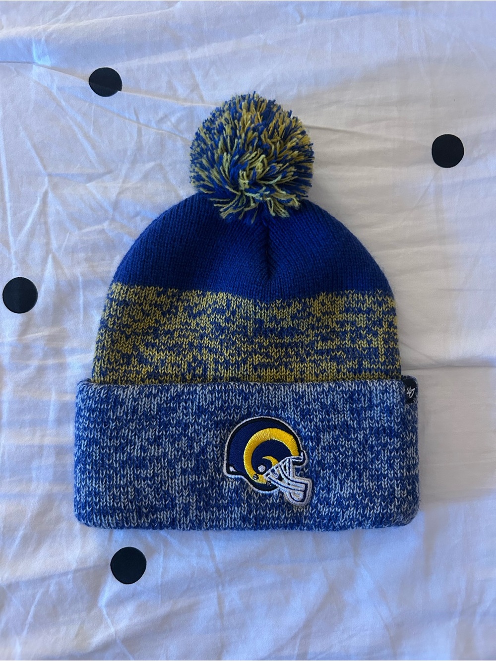 LA RAMS Beanie and Scarf Set